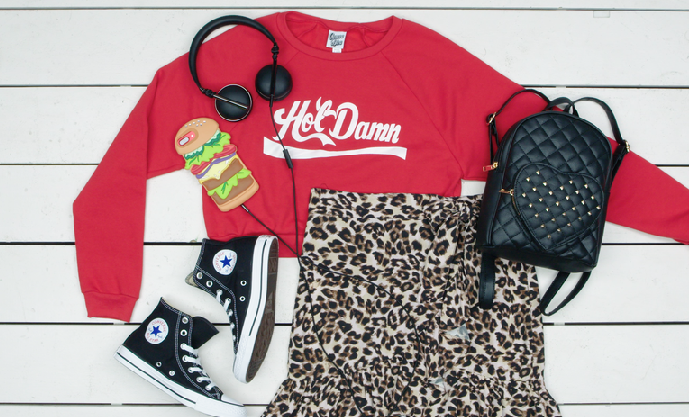 6 Cutest Outfits Perfect for Your First Day of College